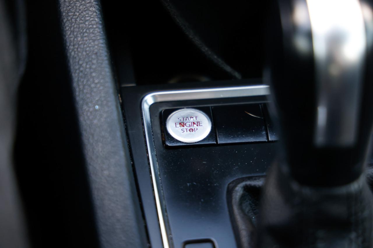 Volkswagen Jetta Sedan  2015