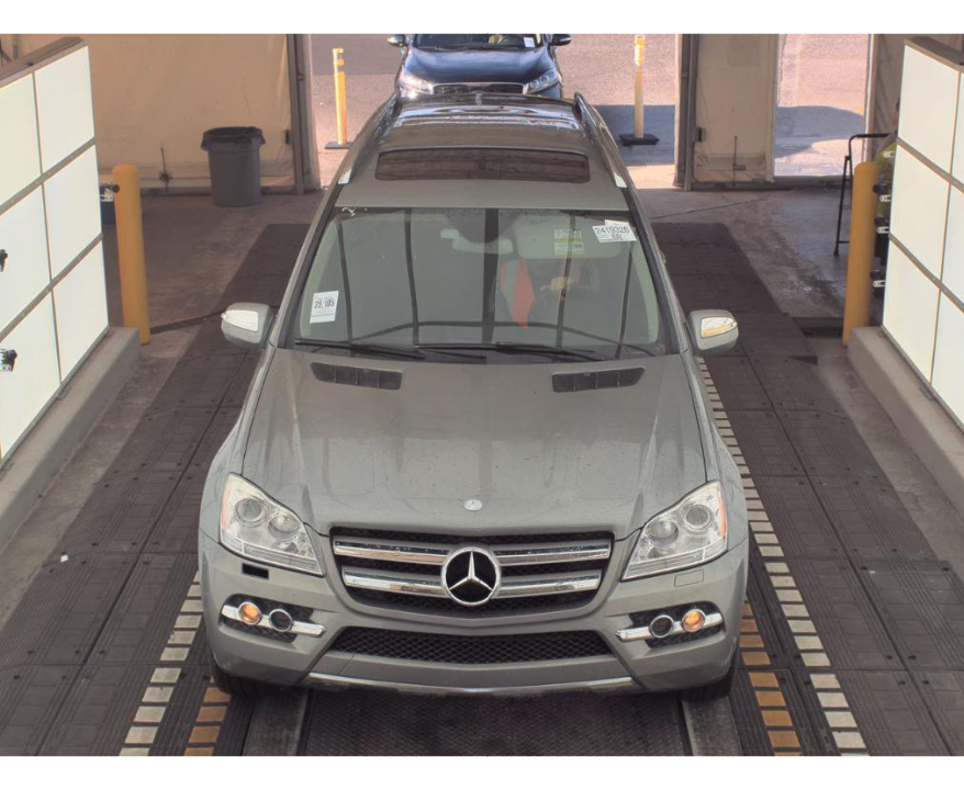 Mercedes-Benz GL-Class  2010