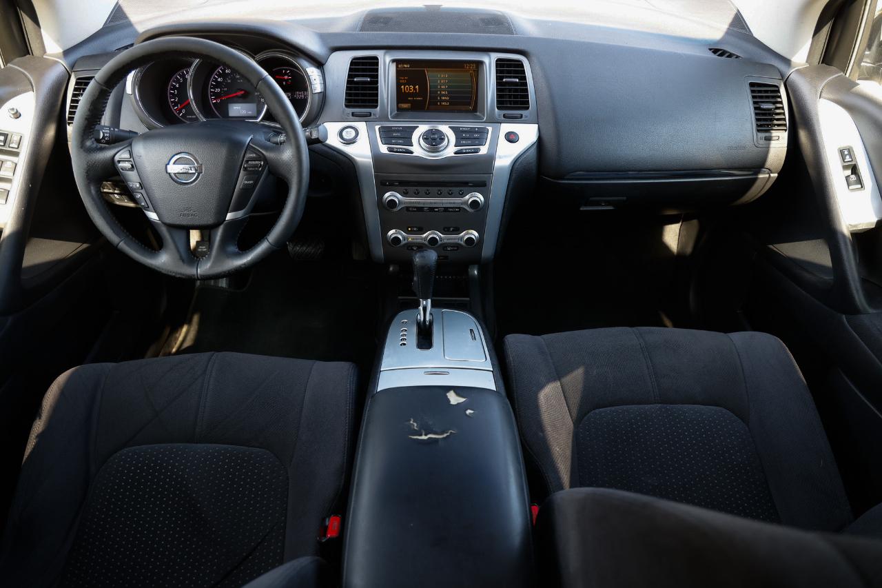 Nissan Murano SV 2012