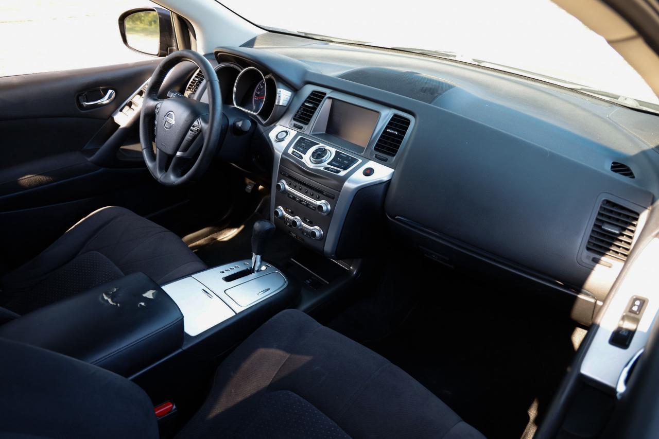 Nissan Murano SV 2012