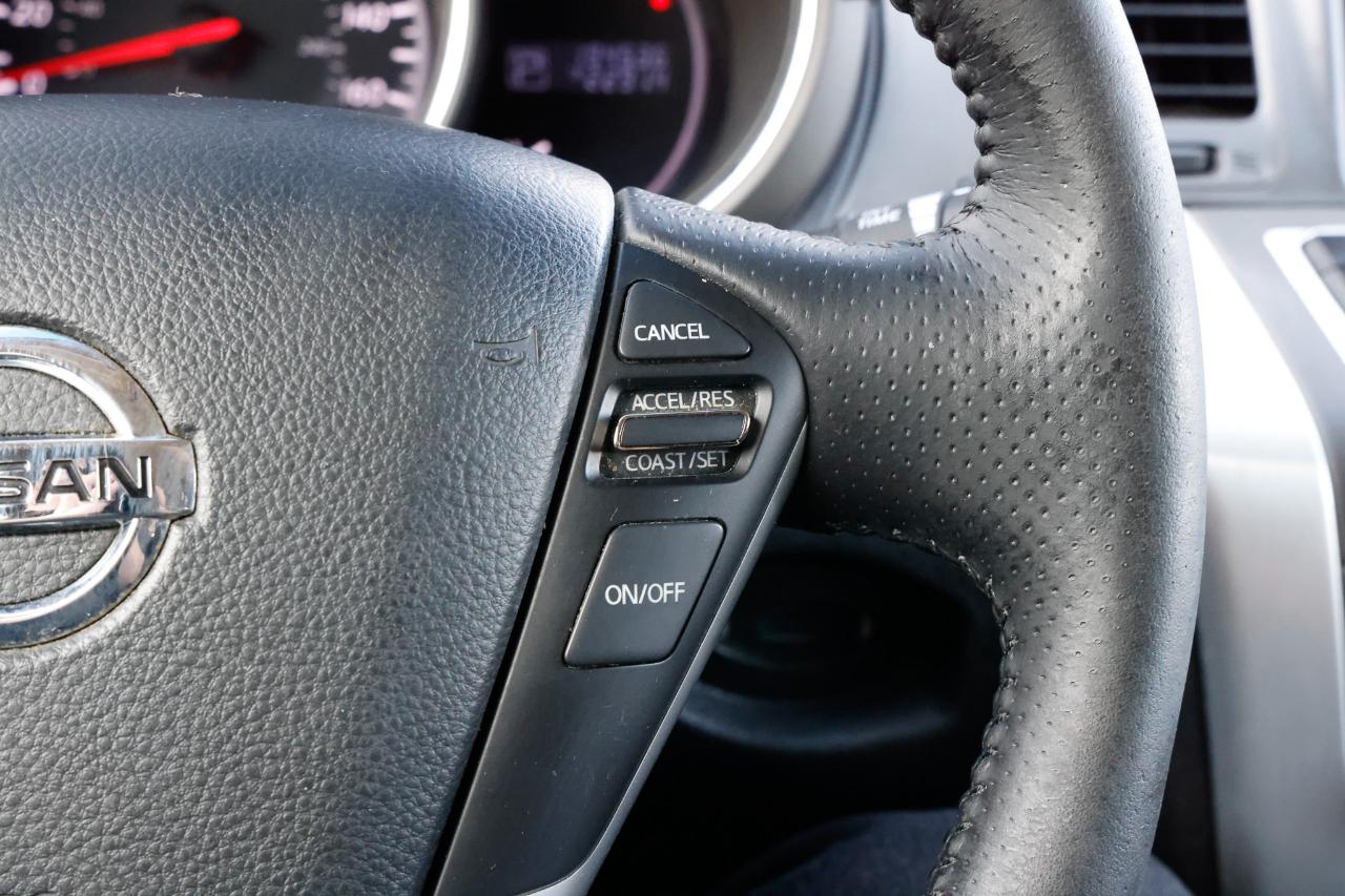 Nissan Murano SV 2012