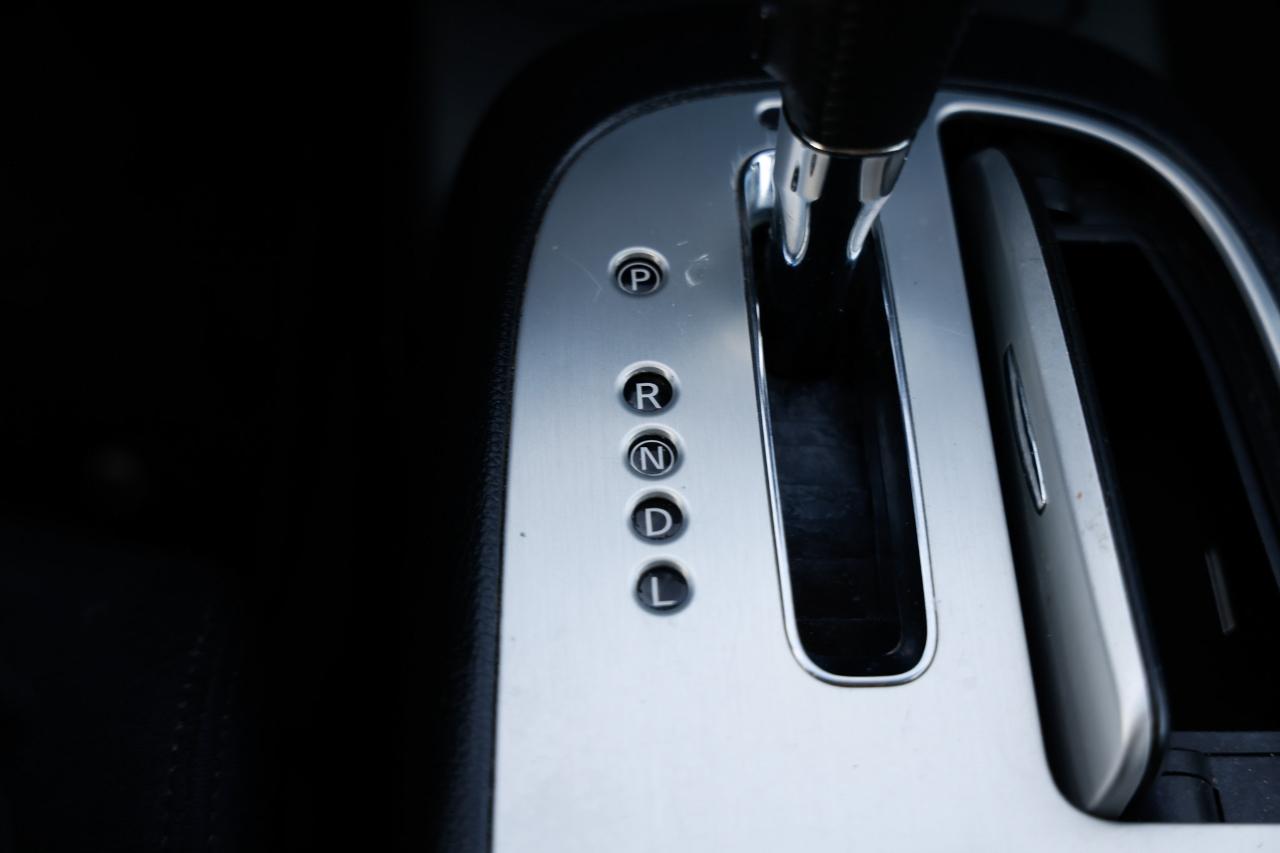 Nissan Murano SV 2012