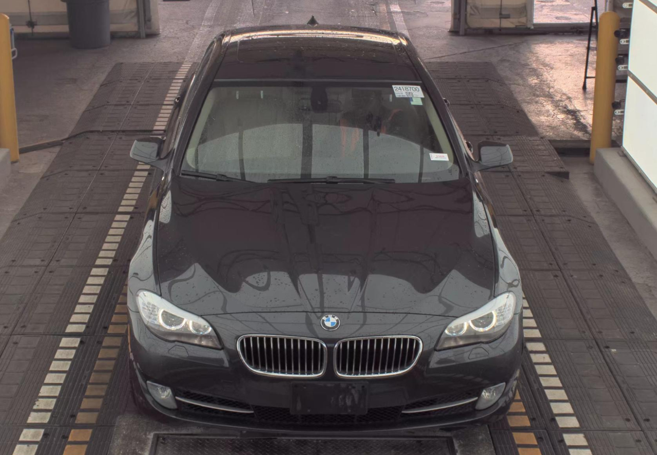 BMW 535xi  2011