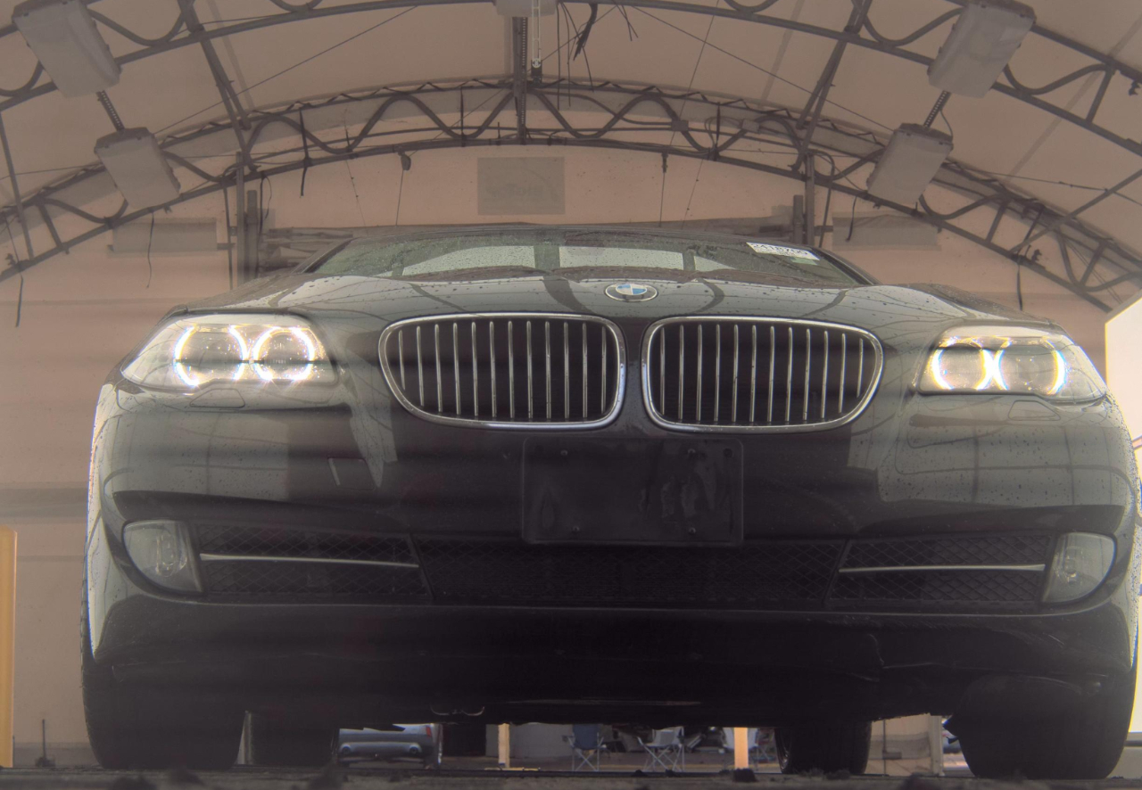 BMW 535xi  2011