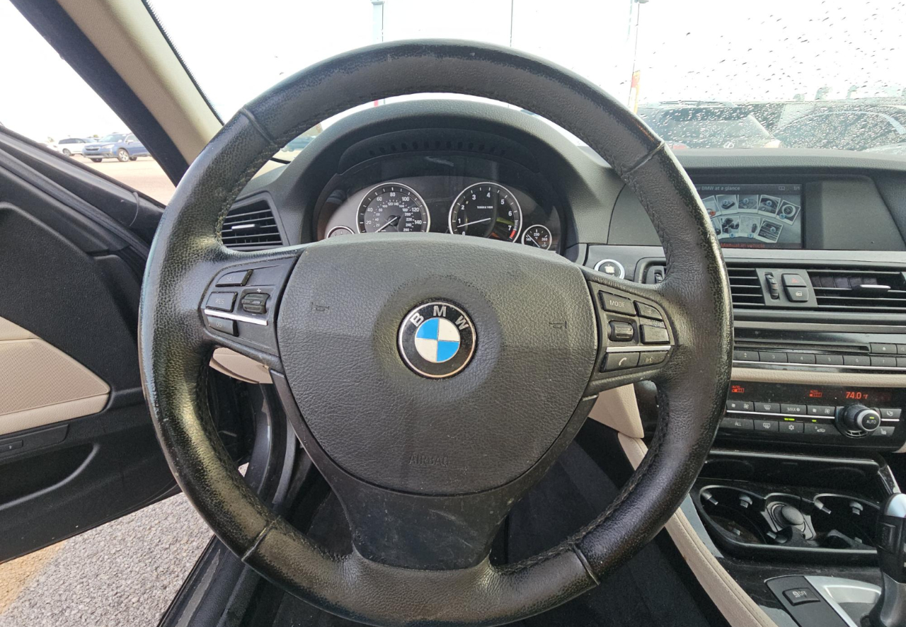 BMW 535xi  2011
