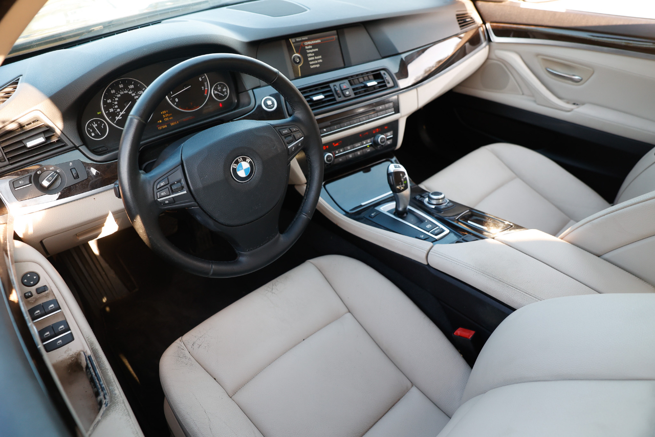 BMW 535xi  2011