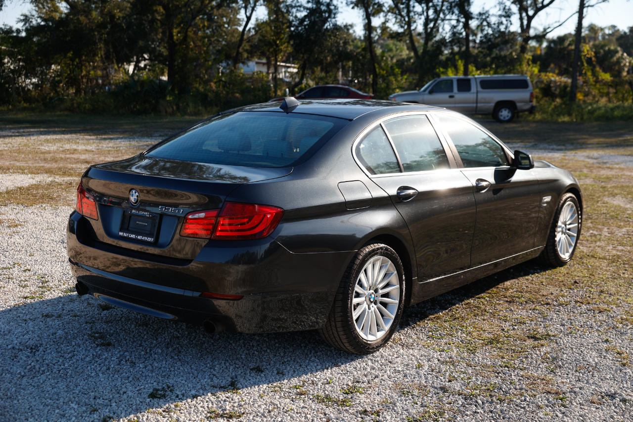 BMW 535xi  2011