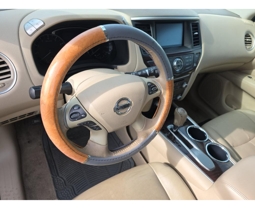 Nissan Pathfinder SL 2014
