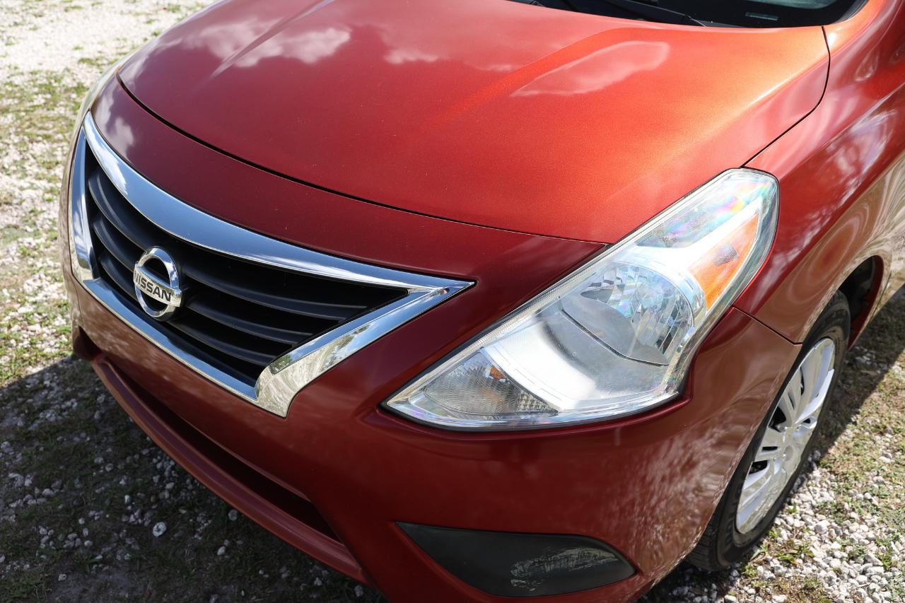 Nissan Versa  2016