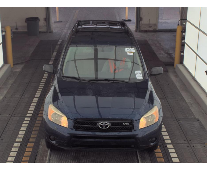 Toyota RAV4 Base 2006