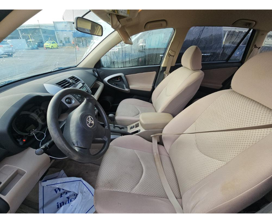 Toyota RAV4 Base 2006