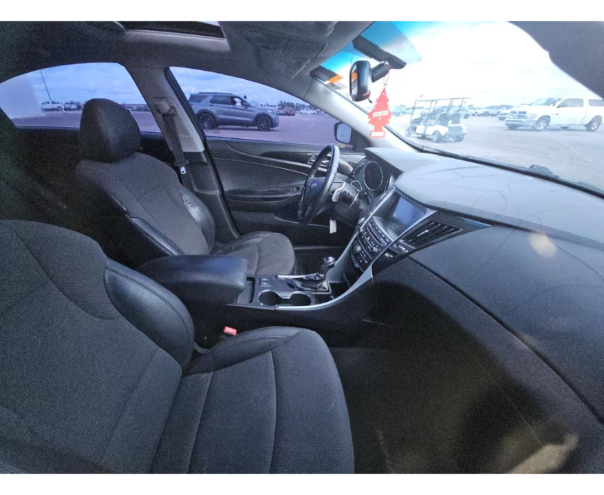 Hyundai Sonata SE 2014