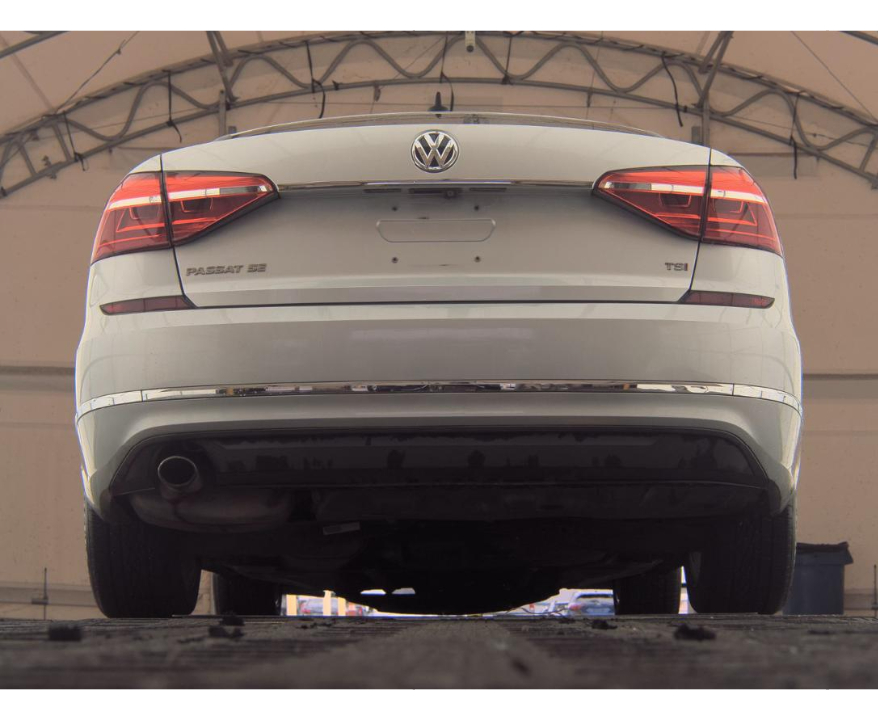 Volkswagen Passat  2016