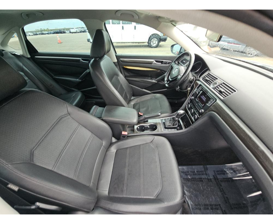 Volkswagen Passat  2016