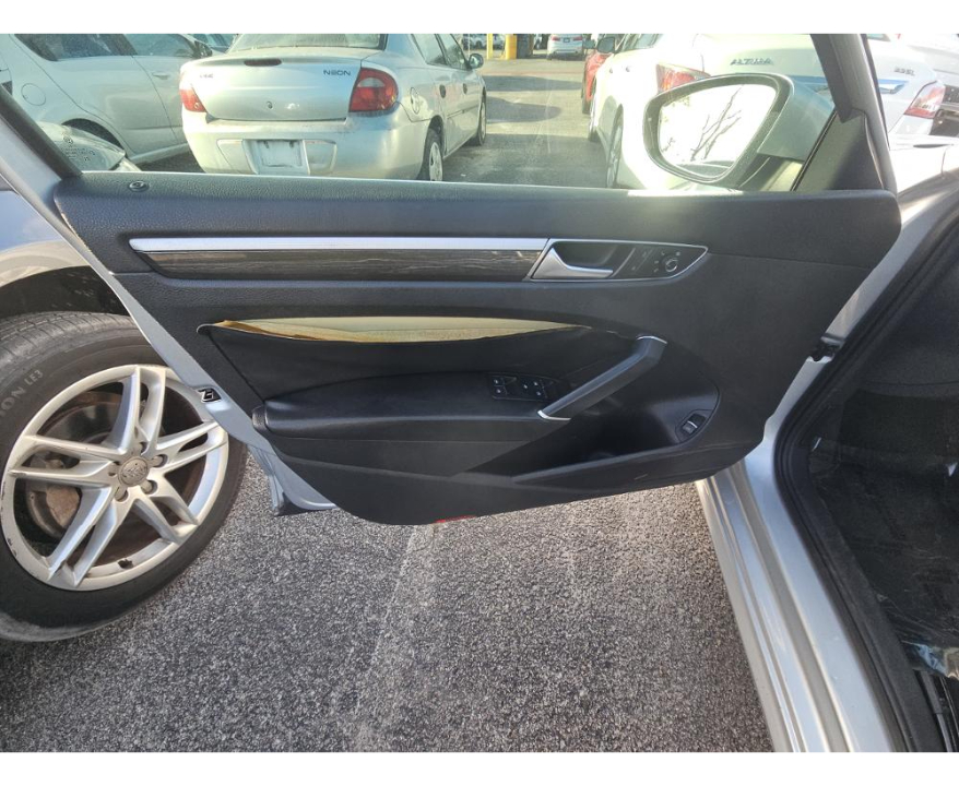 Volkswagen Passat  2016