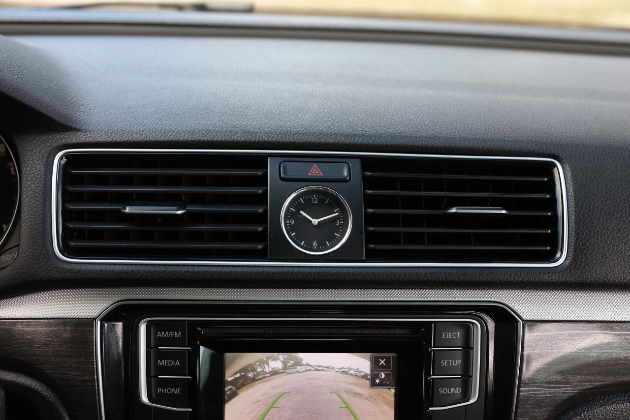 Volkswagen Passat  2016