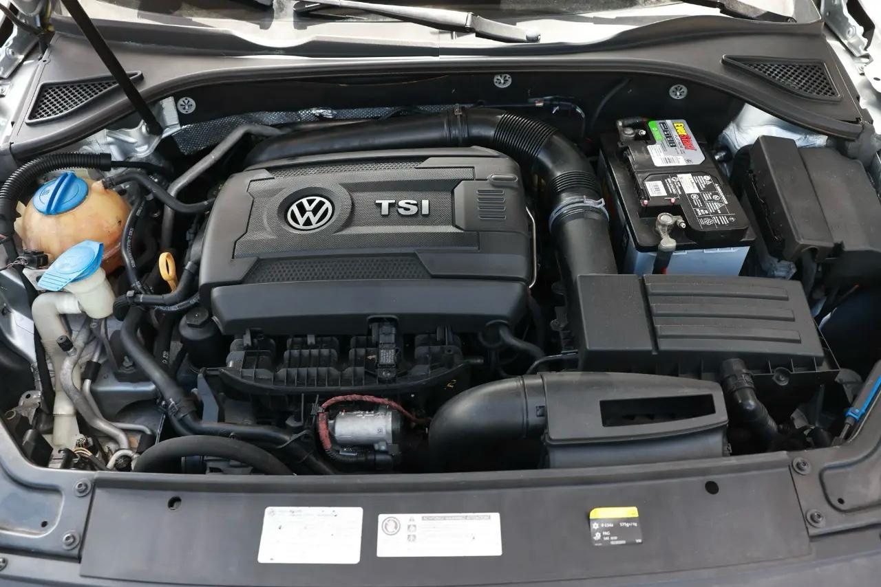 Volkswagen Passat  2016