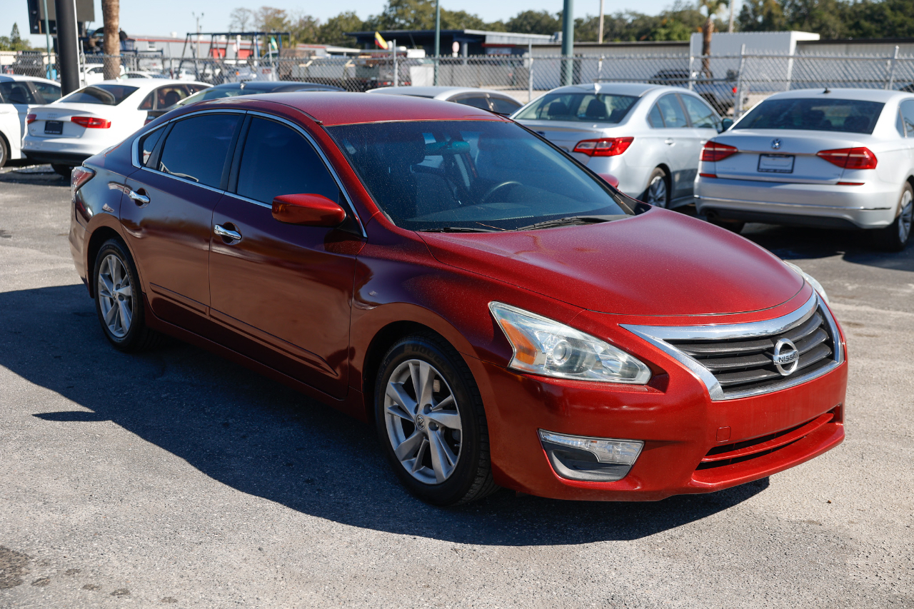 Nissan Altima  2014