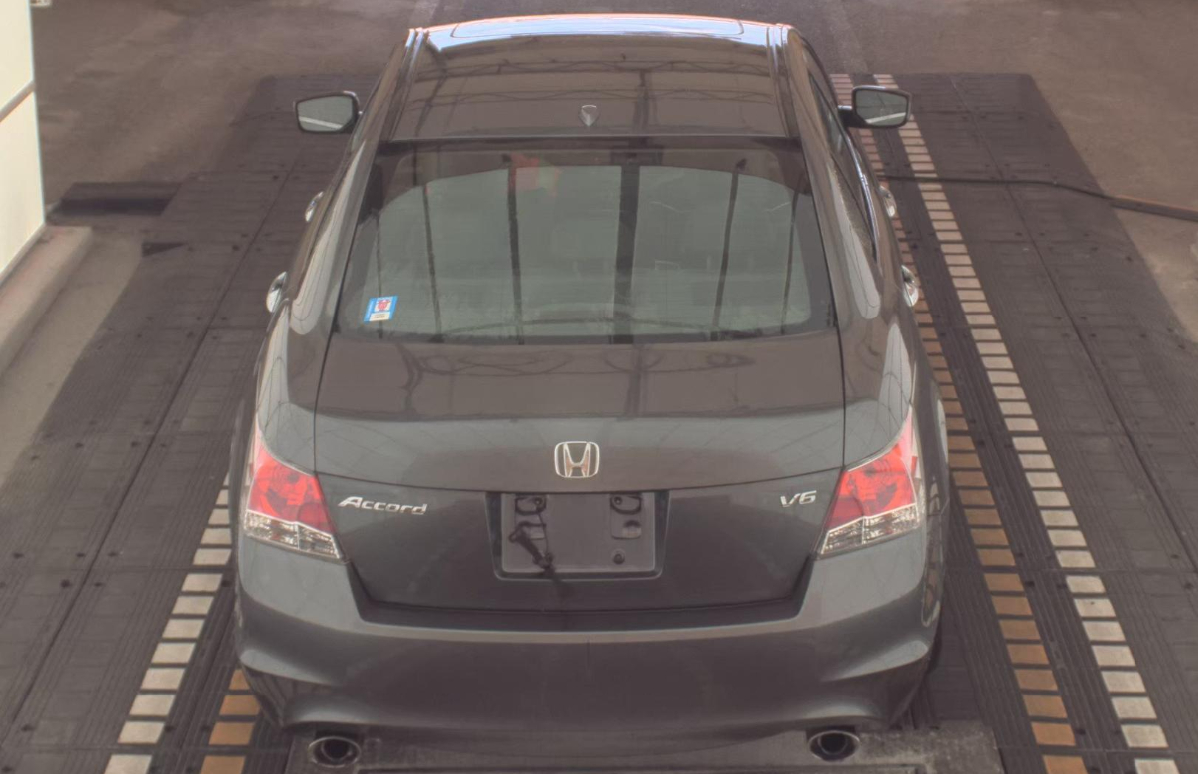 Honda Accord Sdn  2010