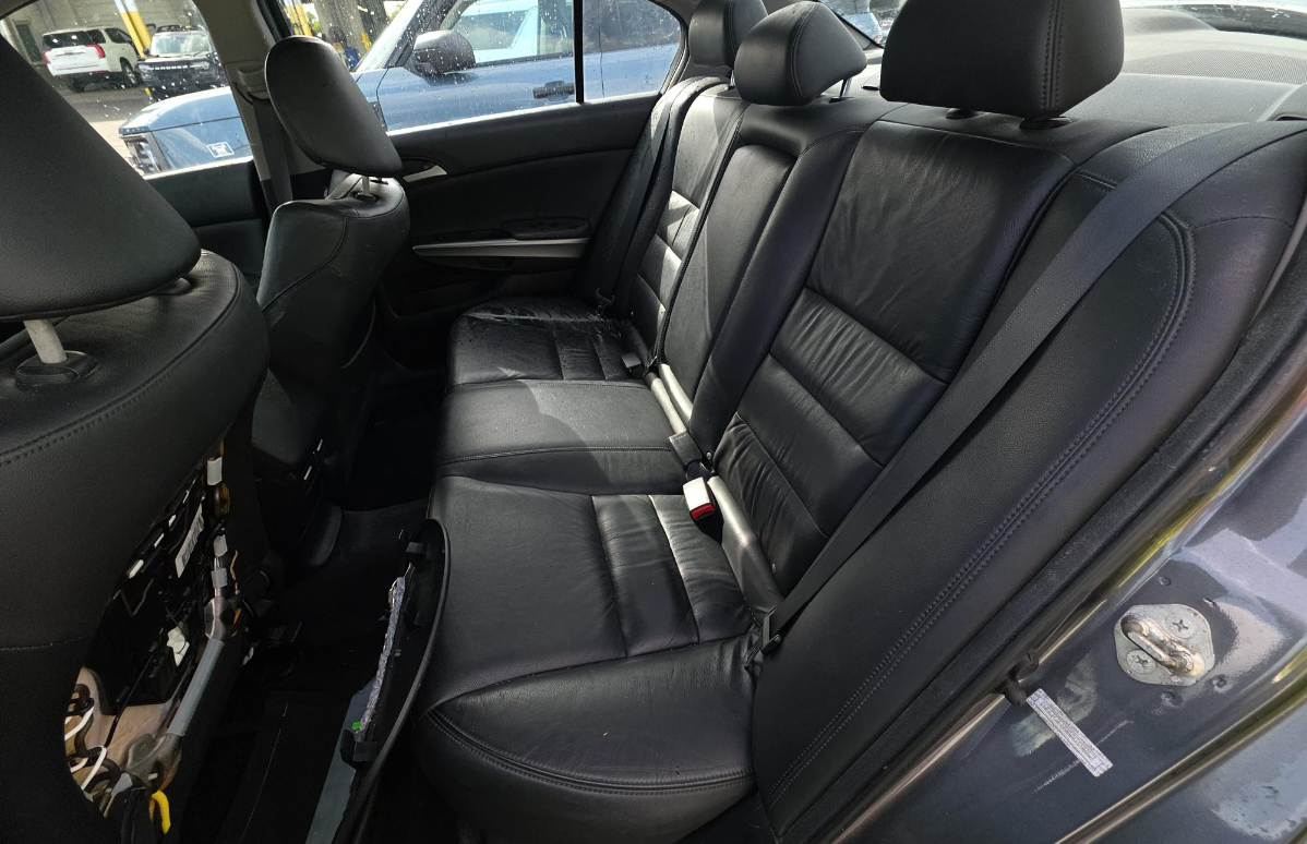 Honda Accord Sdn  2010