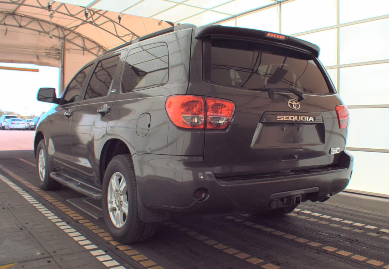Toyota Sequoia SR5 2012