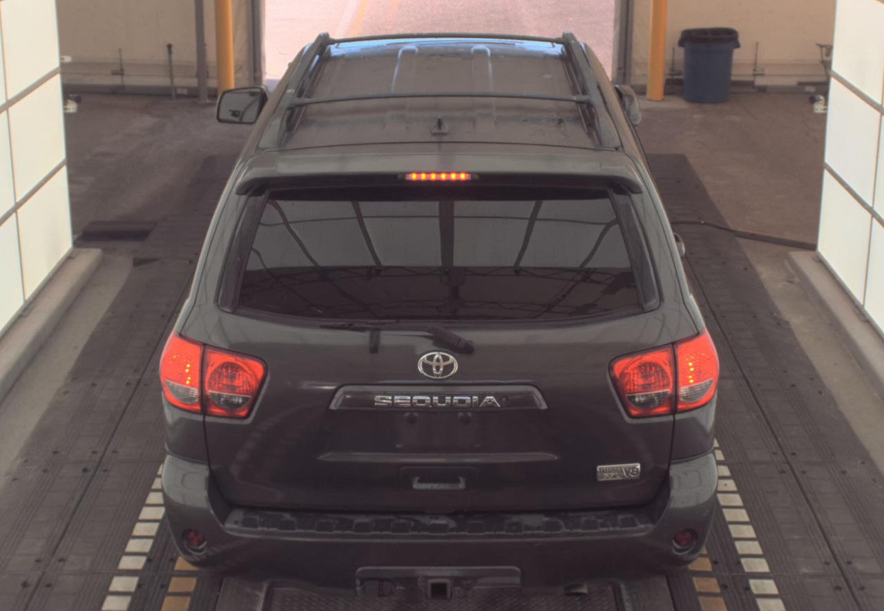 Toyota Sequoia SR5 2012