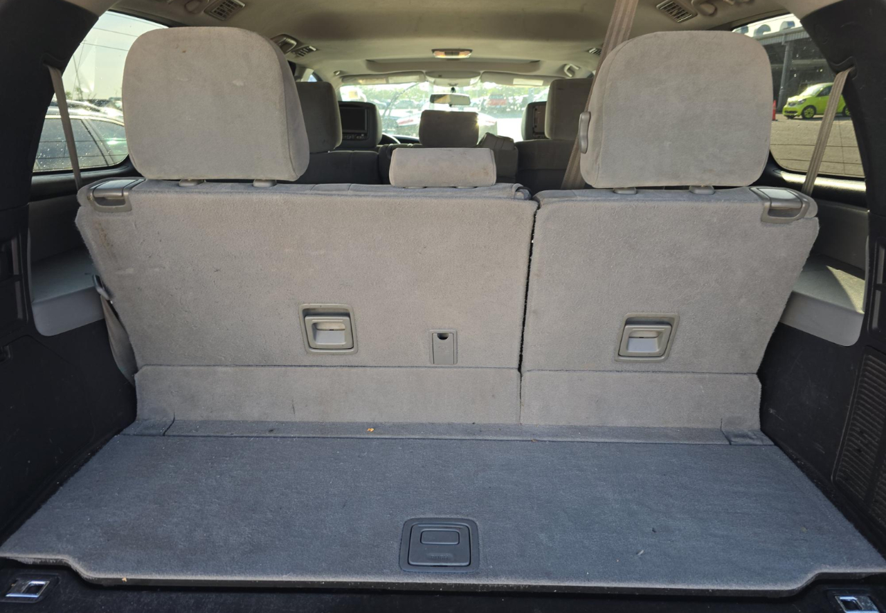 Toyota Sequoia SR5 2012