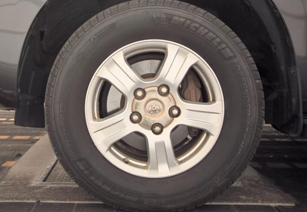 Toyota Sequoia SR5 2012