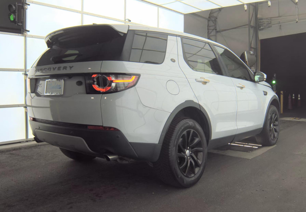 Land Rover Discovery Sport  2017