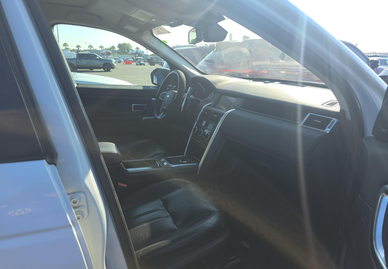 Land Rover Discovery Sport  2017