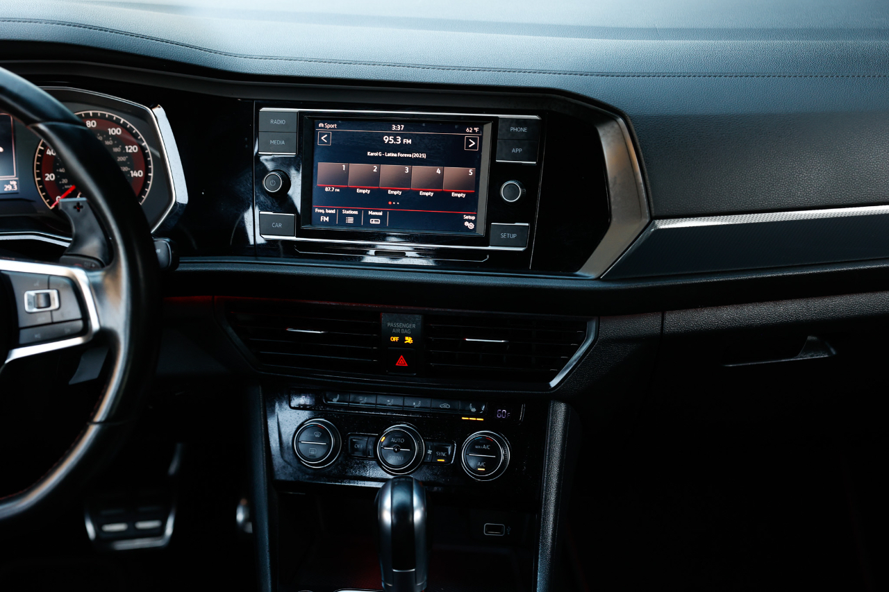 Volkswagen Jetta GLI  2019