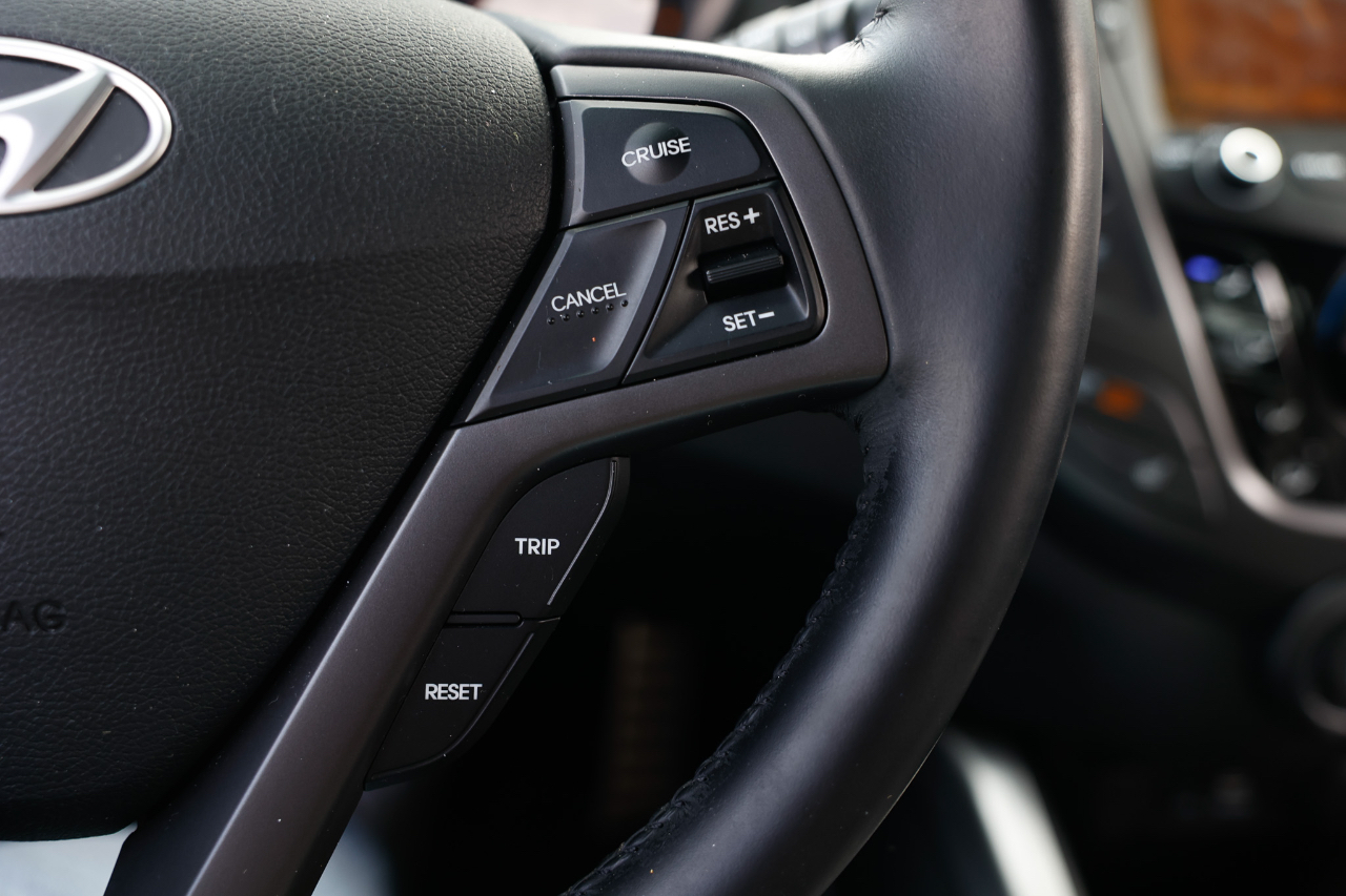 Hyundai Veloster  2015