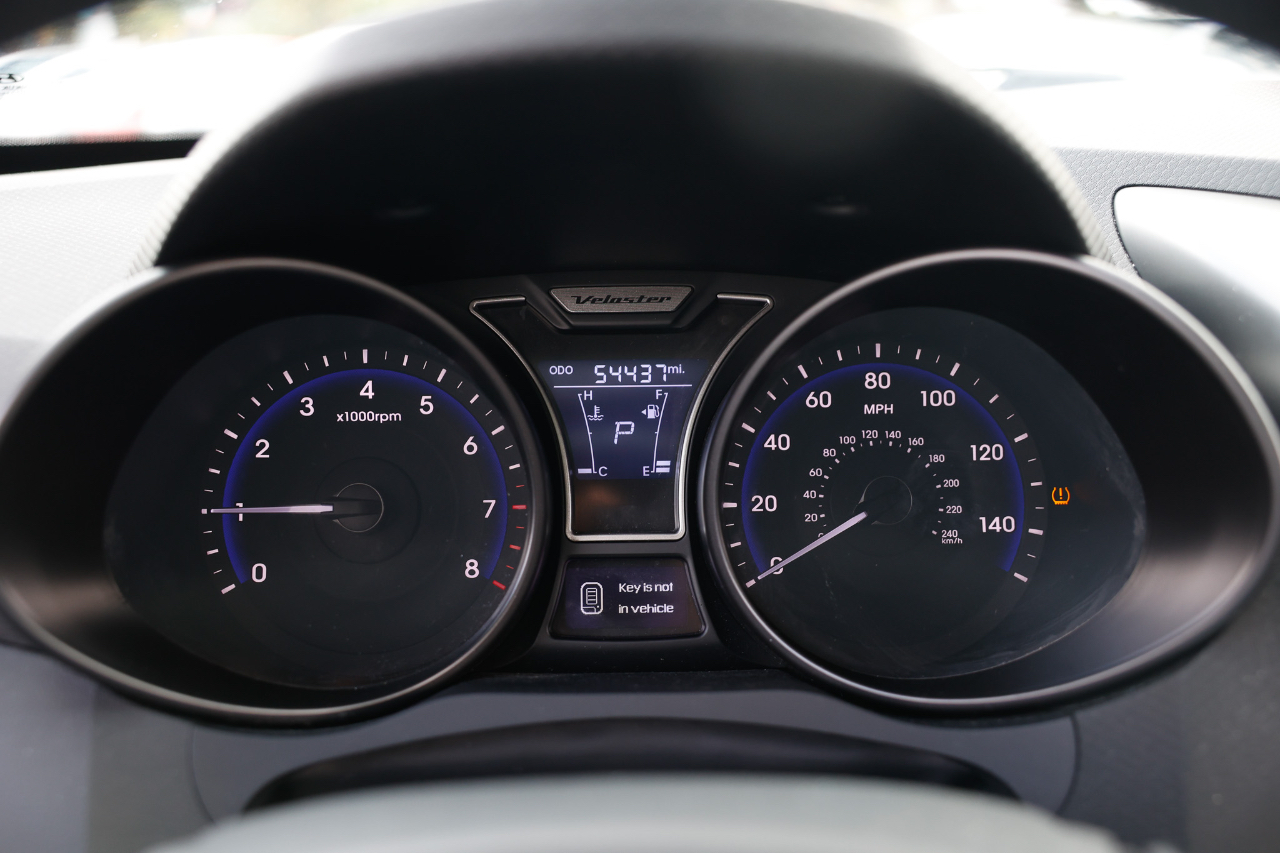 Hyundai Veloster  2015