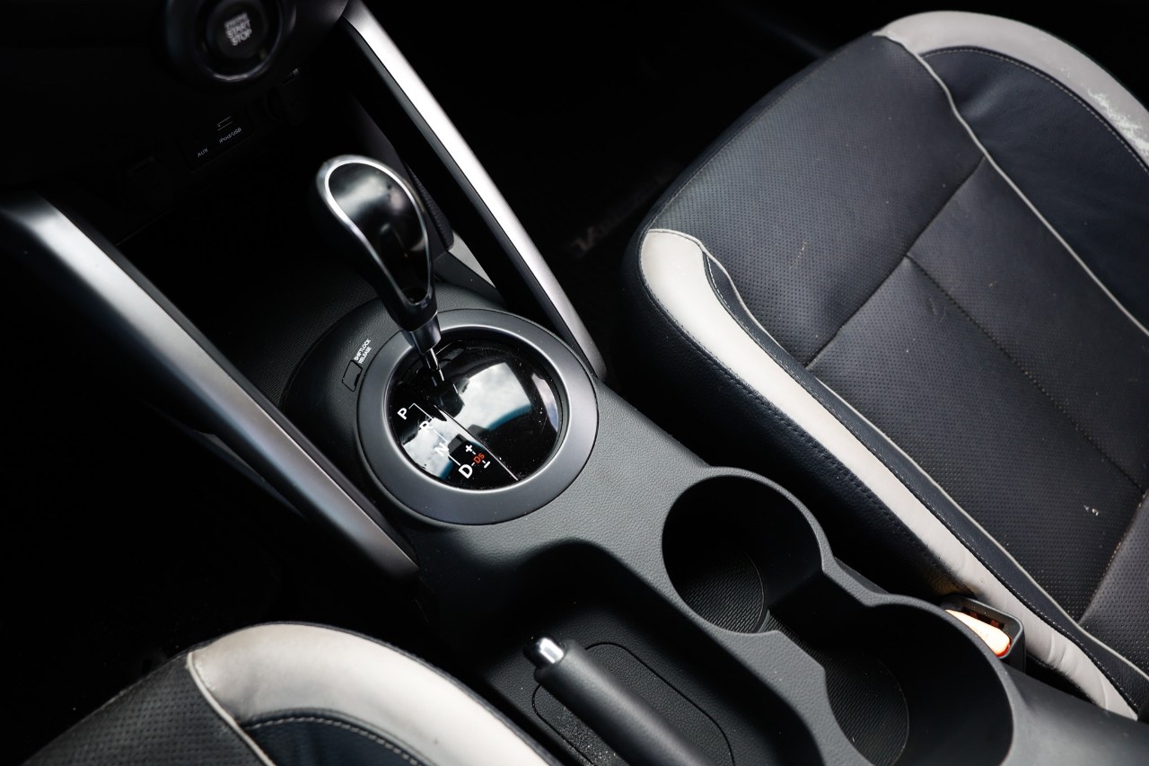 Hyundai Veloster  2015