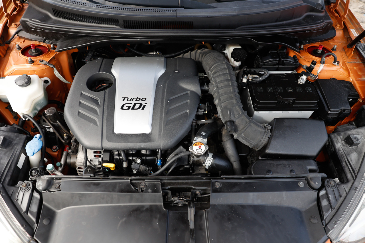 Hyundai Veloster  2015