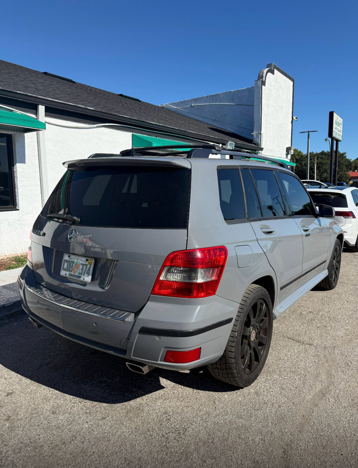 Mercedes-Benz GLK-Class  2010