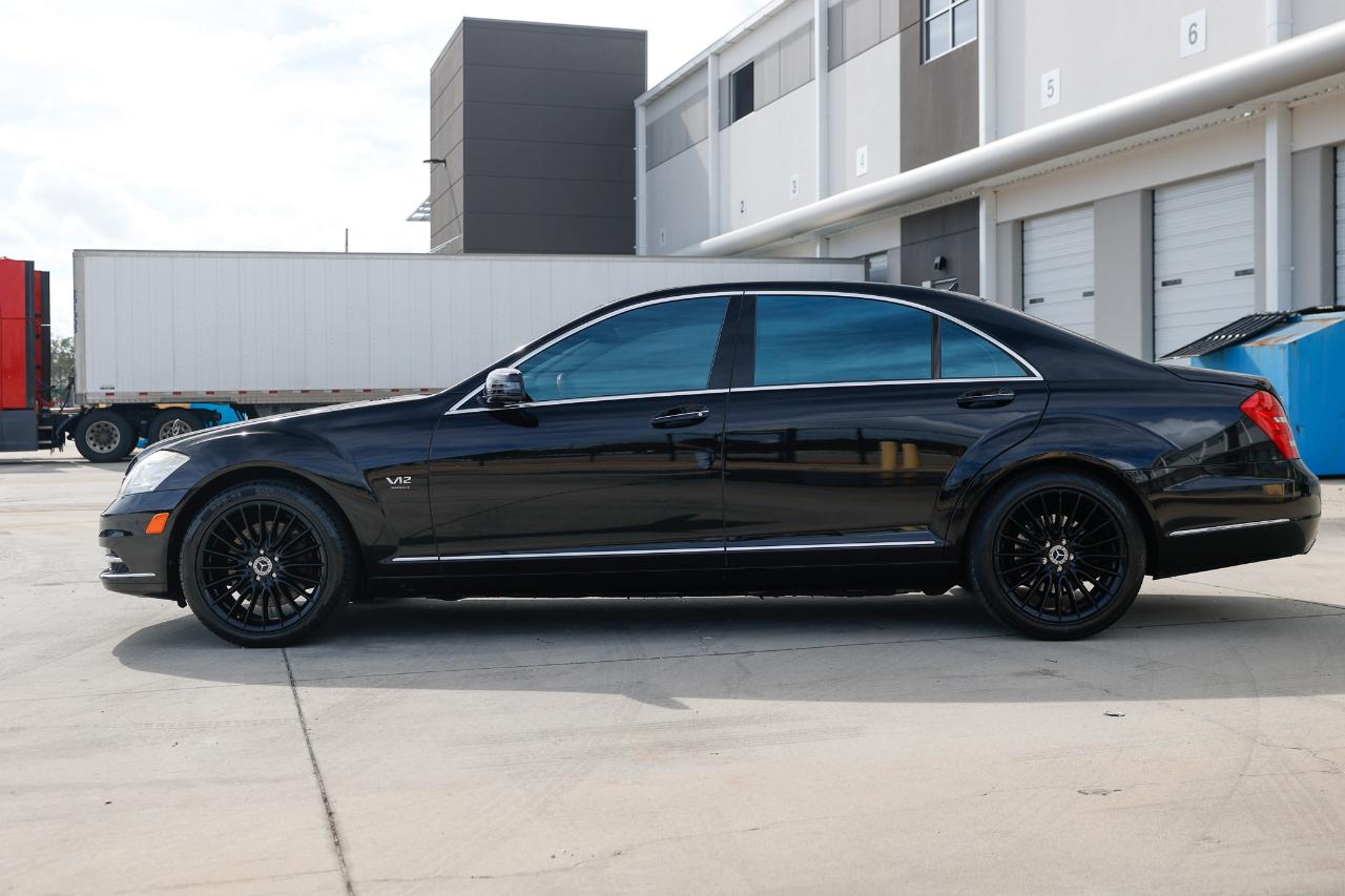 Mercedes-Benz S-Class S600 2011