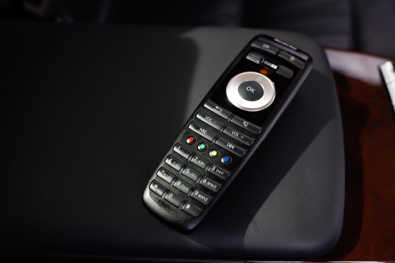 Mercedes-Benz S-Class S600 2011