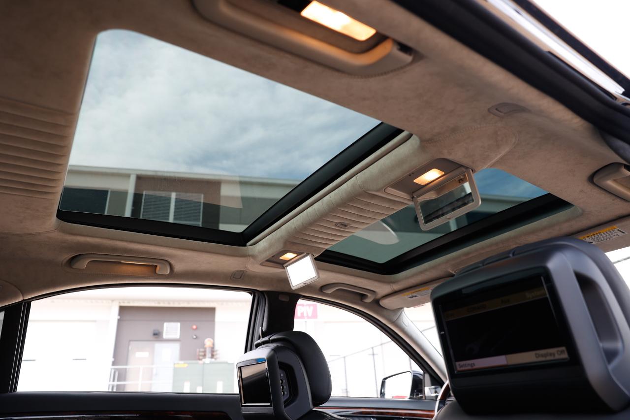 Mercedes-Benz S-Class S600 2011