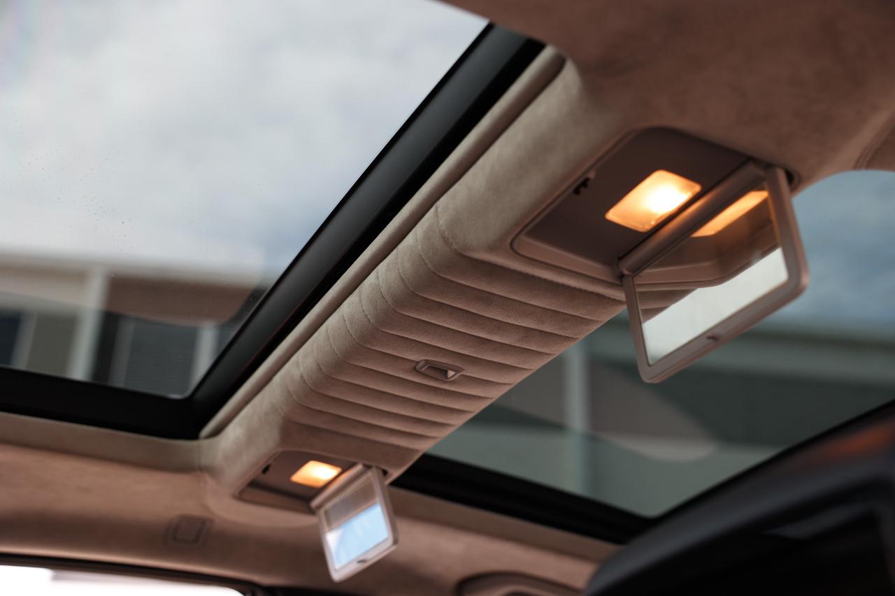 Mercedes-Benz S-Class S600 2011