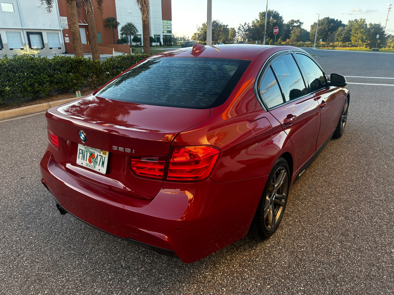 BMW 328i  2015