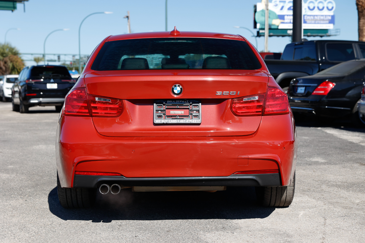 BMW 328i  2015