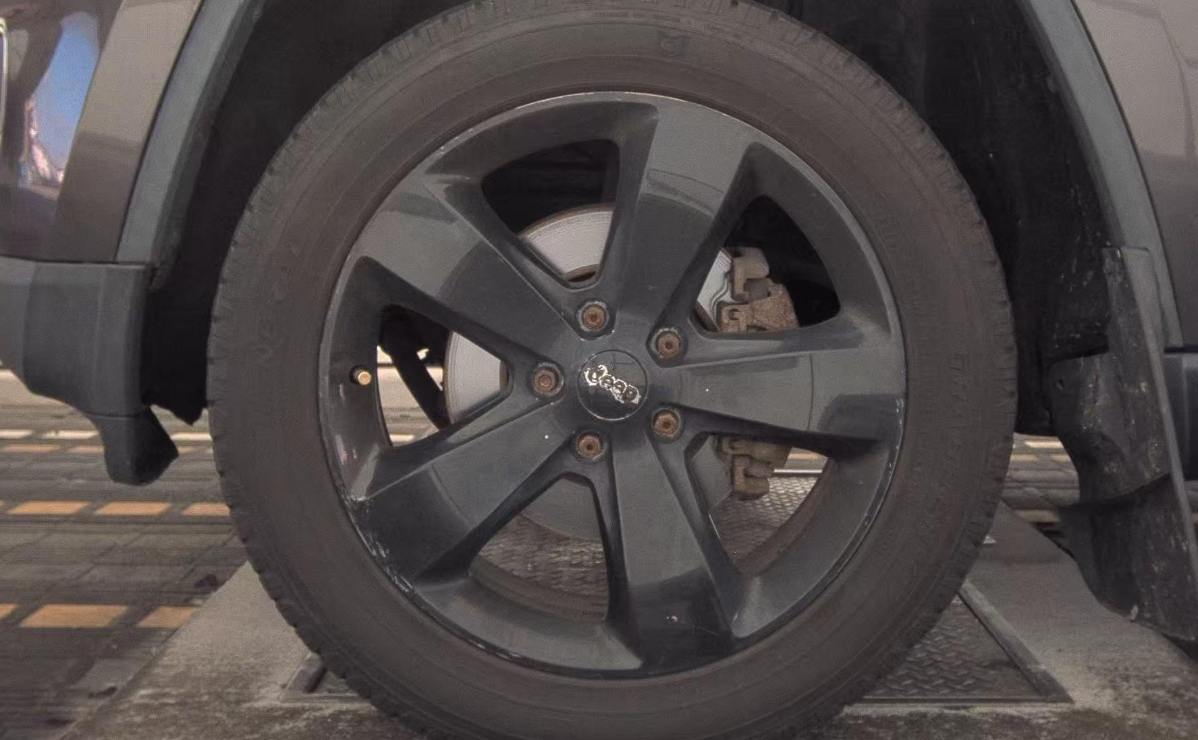 Jeep Grand Cherokee Laredo 2015