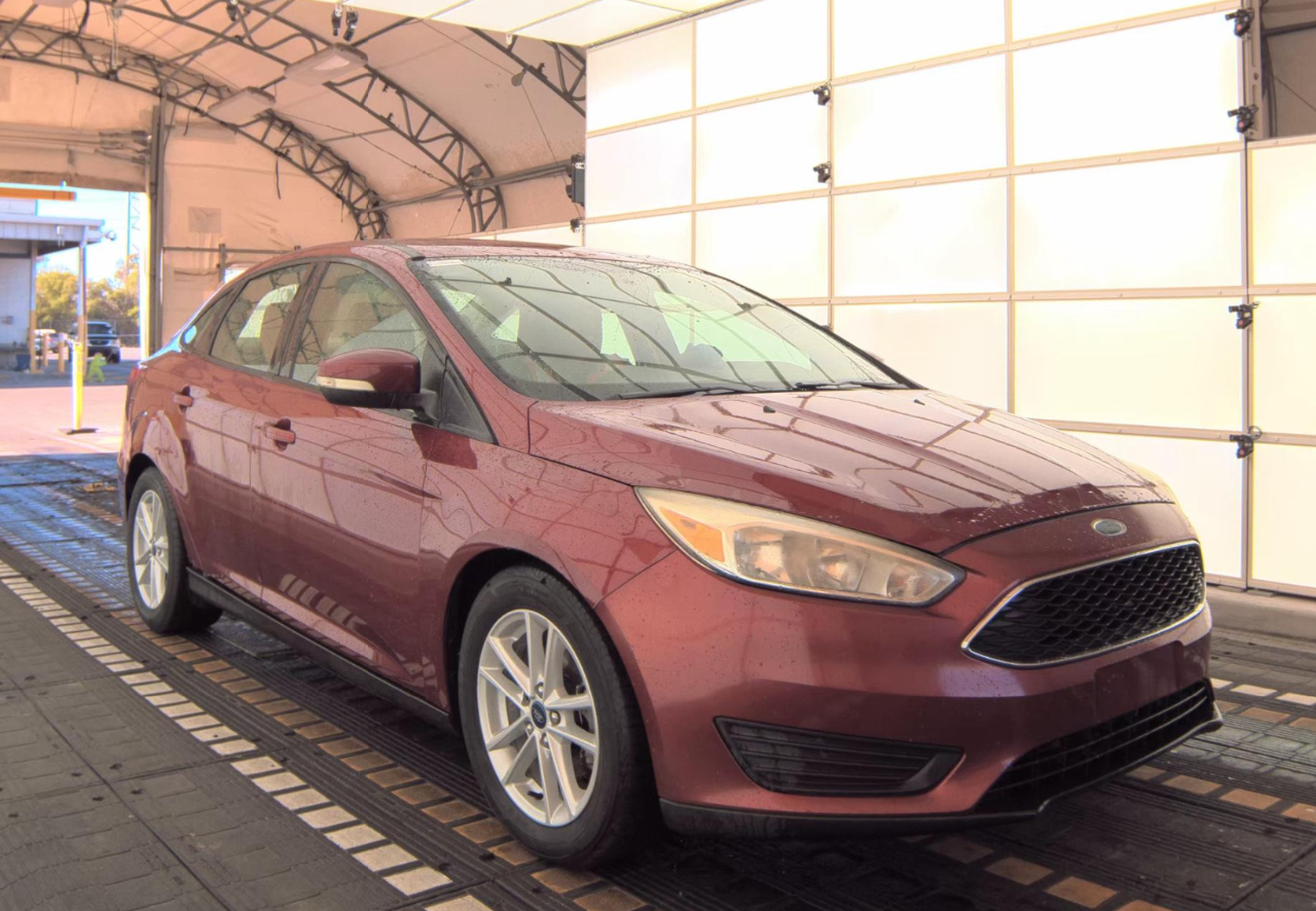 Ford Focus SE Sedan 2017