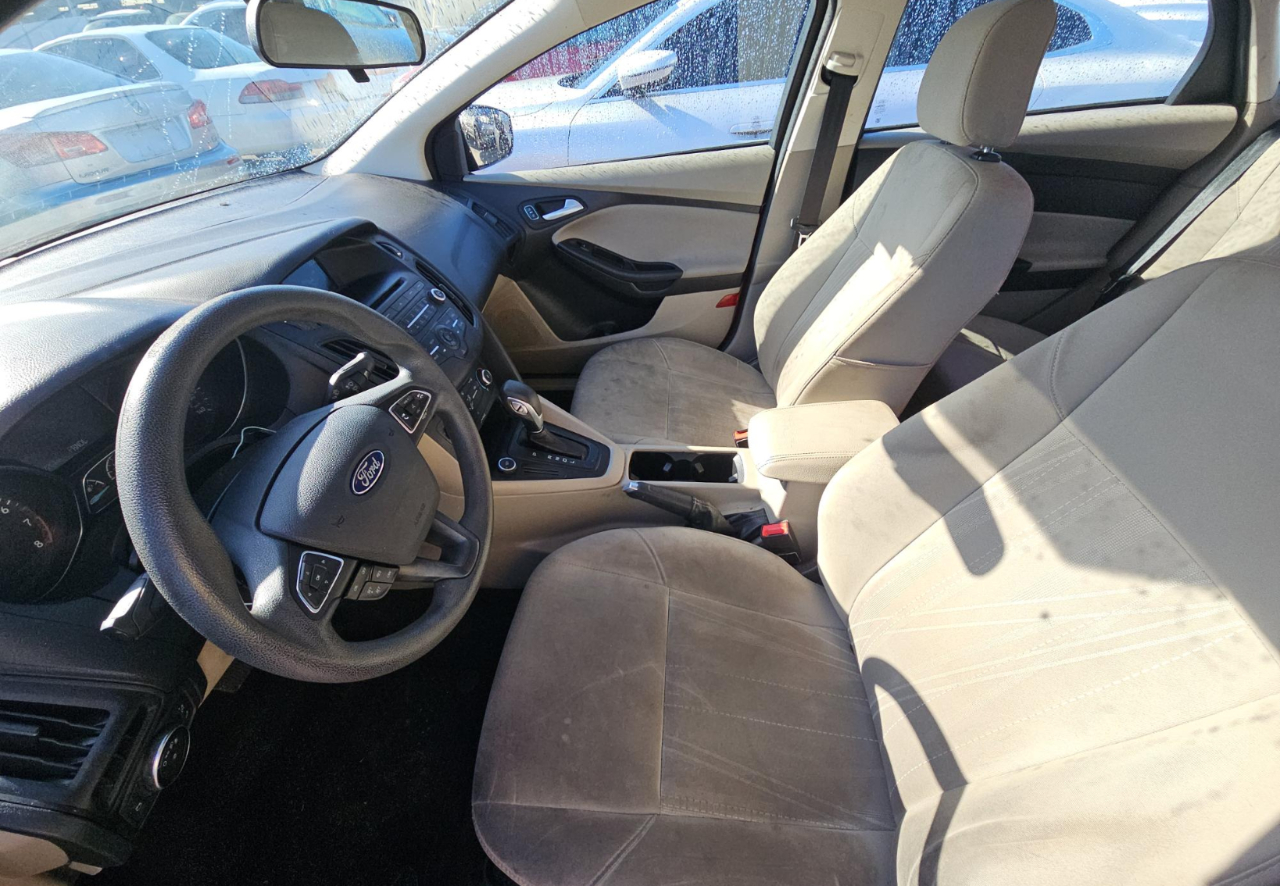 Ford Focus SE Sedan 2017