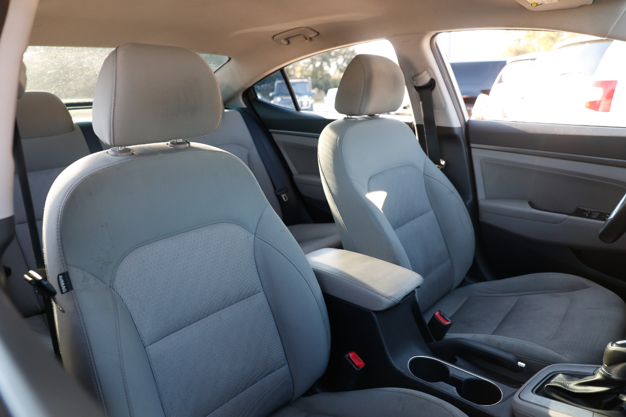 Hyundai Elantra SE 2017