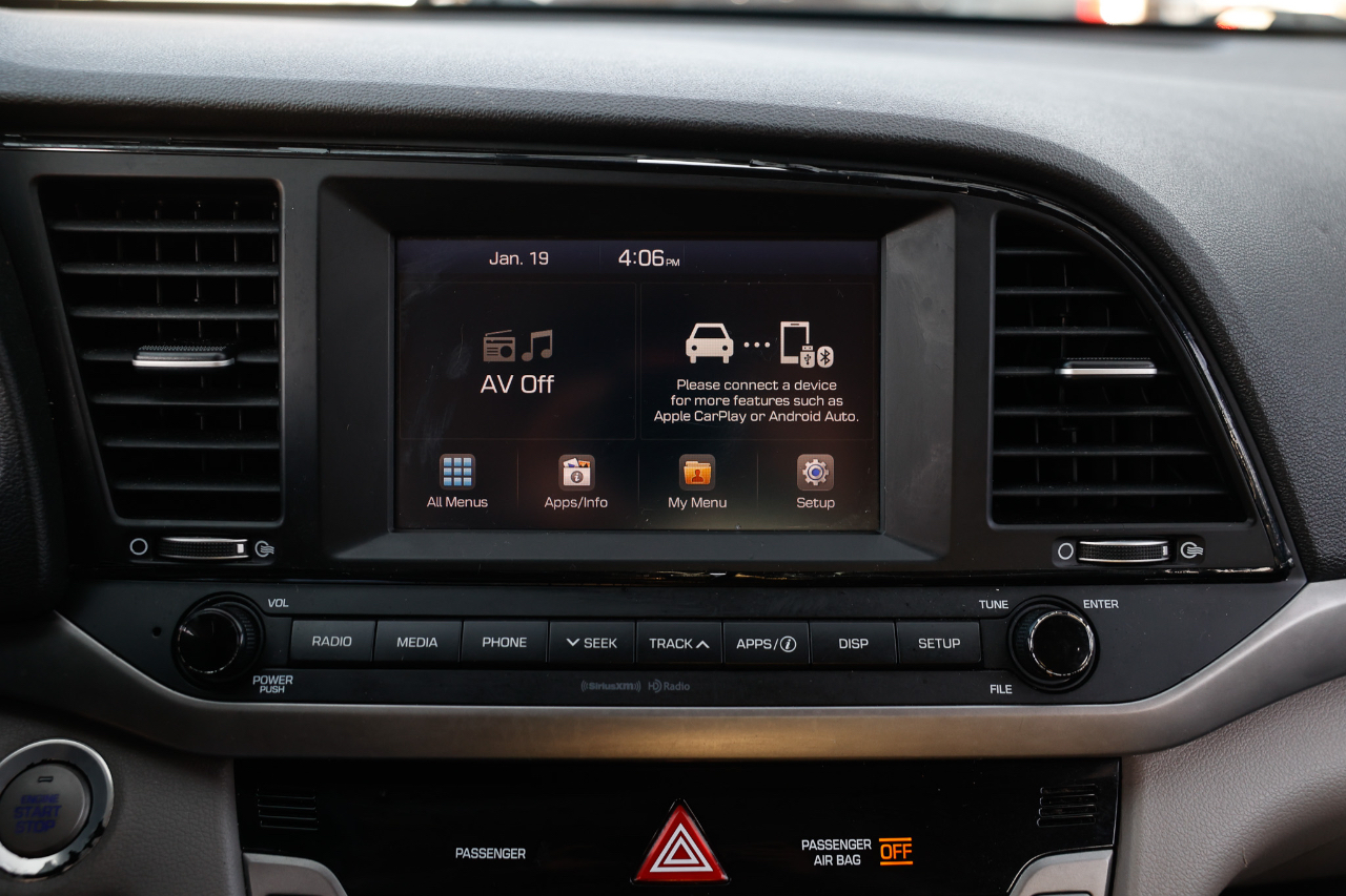 Hyundai Elantra SE 2017