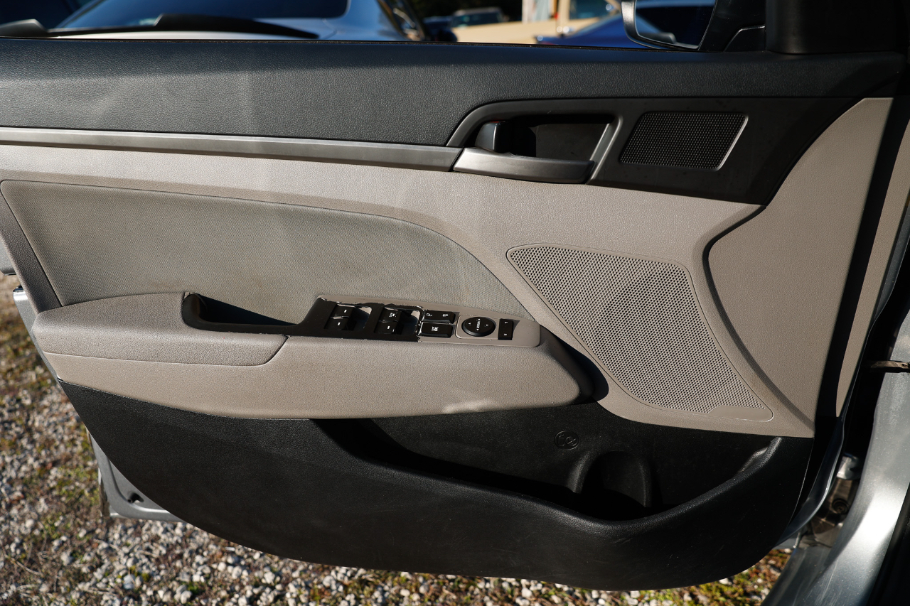 Hyundai Elantra SE 2017