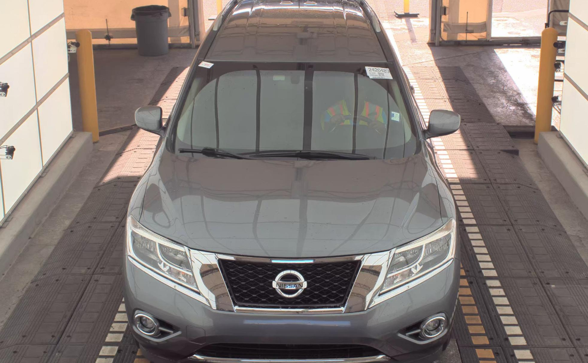 Nissan Pathfinder  2015