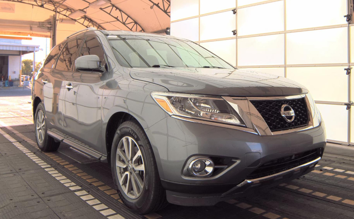 Nissan Pathfinder  2015
